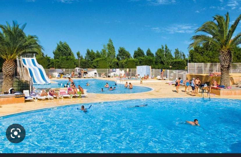 Mobilhome 6 Places Вик-Ла-Гардиол Екстериор снимка
